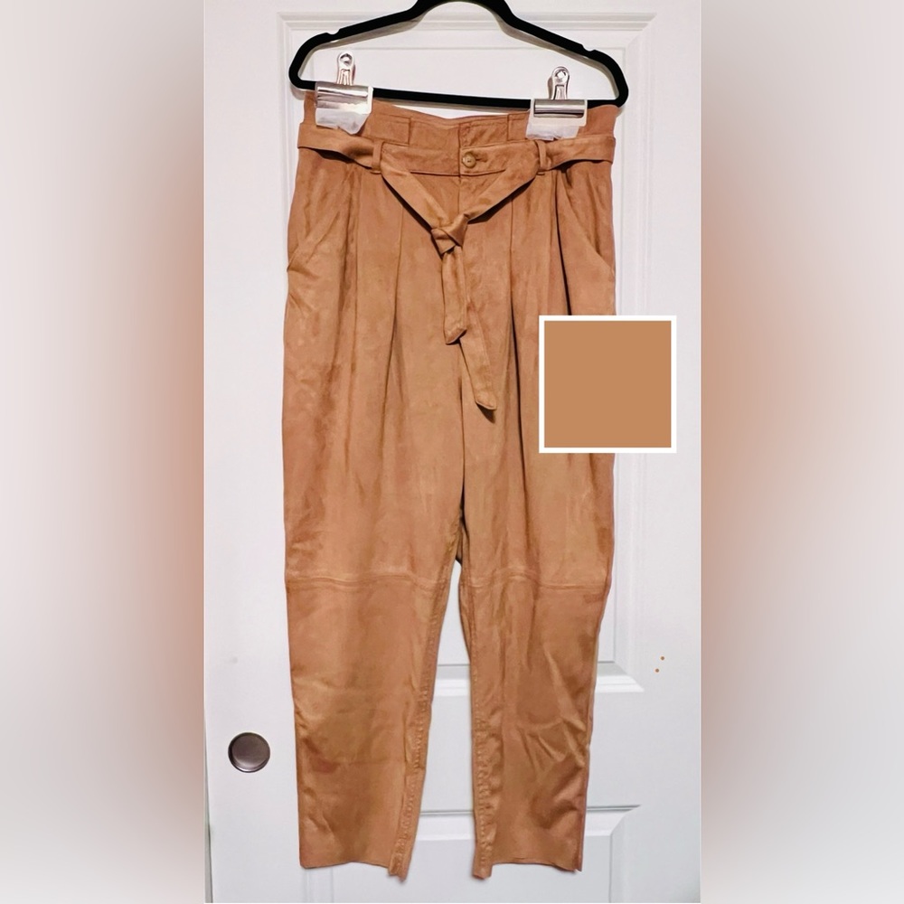 Free People: Vegan Suede Cropped Pants w/ belt